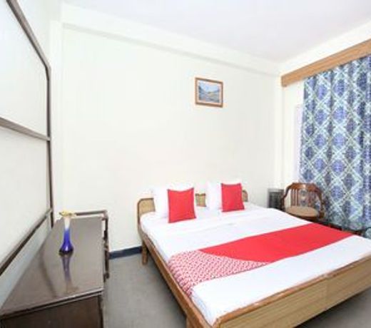 OYO 12858 Home 3BHK The Pavalion