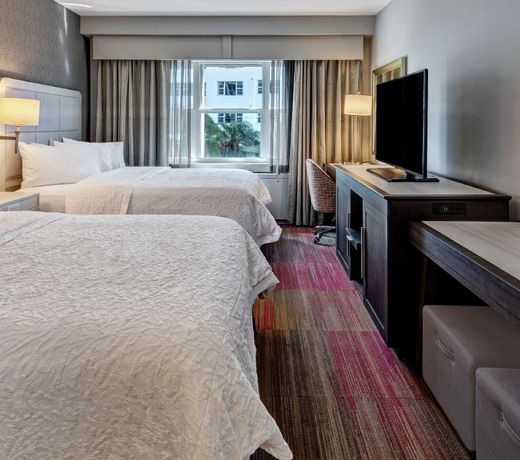 Hampton Inn Miami Beach - Mid Beach