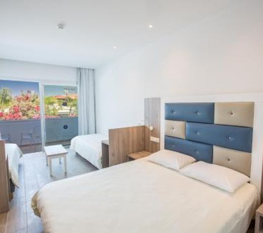 Stratovarius Nissi Rooms