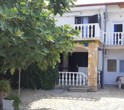 Apartments Max