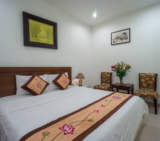 Ngan Ha Hotel Dam Trau