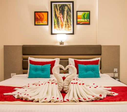Mantris Hotel