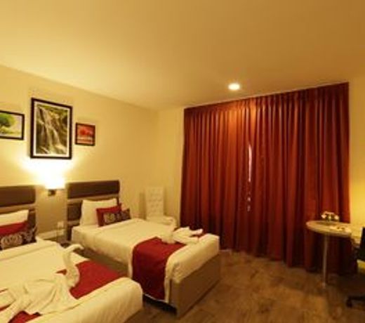 Mantris Hotel