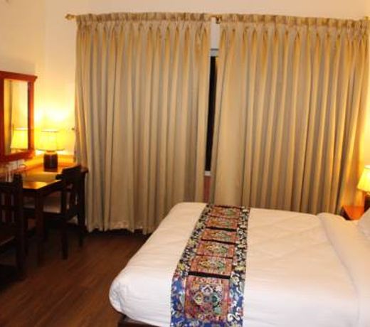 Three Jewels Boutique Hotel