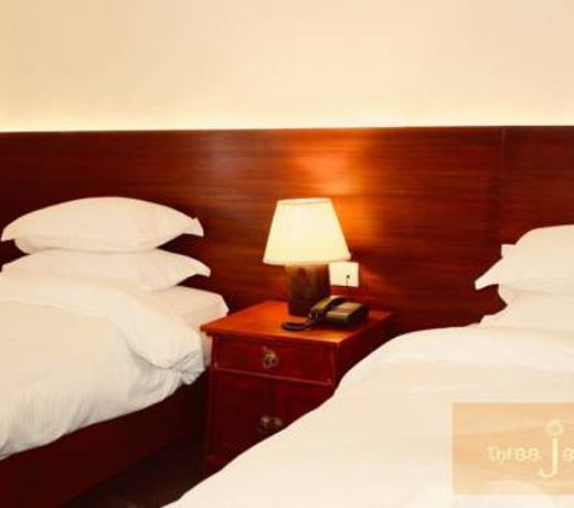 Three Jewels Boutique Hotel