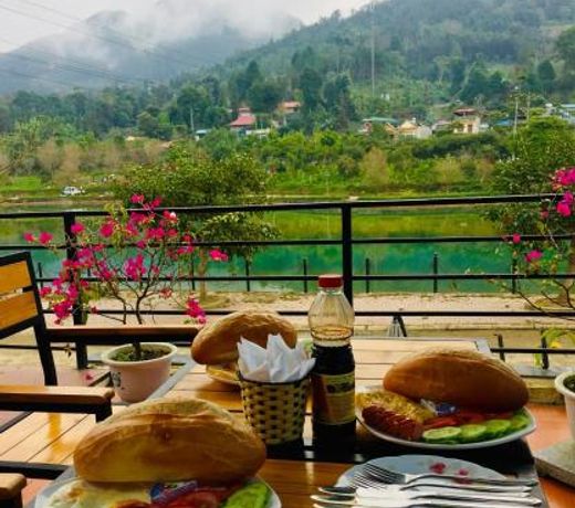 Bac Ha Boutique Homestay