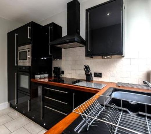Apartment F