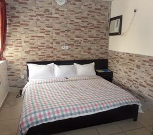 Ivory Suites