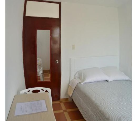 Hospedaje La Casa Blanca