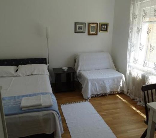Marijana - Center