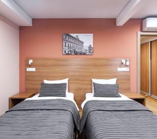 Hotel Furor