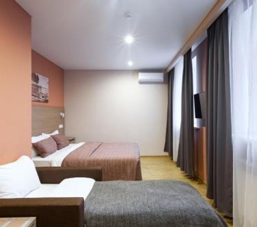Hotel Furor