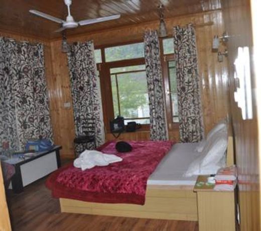 Hotel Nancy, Pahalgam