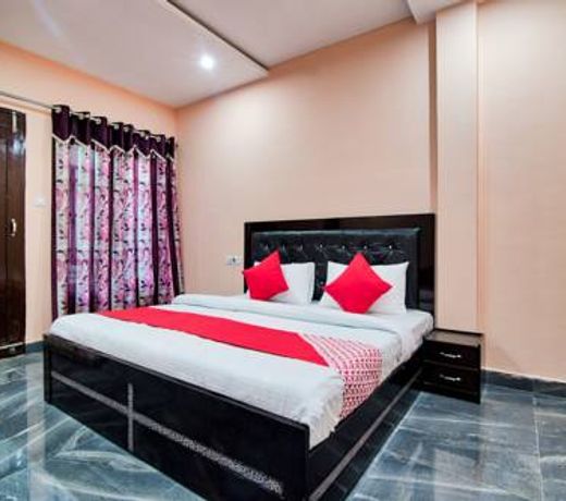 OYO Flagship 13855 Hotel Green Hills