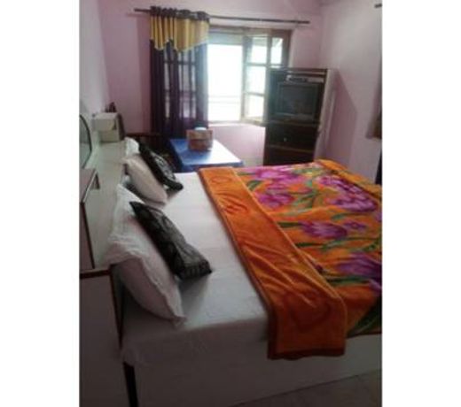 Budget Maharaja Hotel