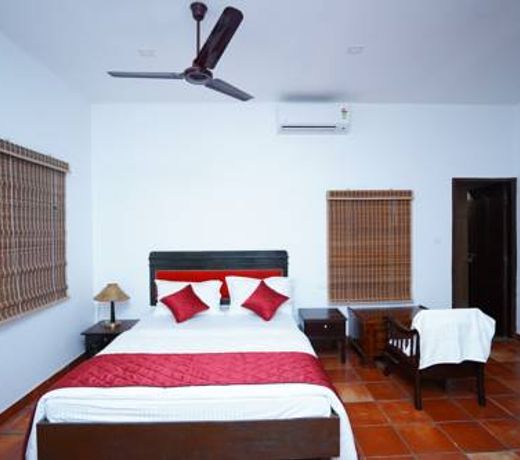 MARARI BEACH PALACE