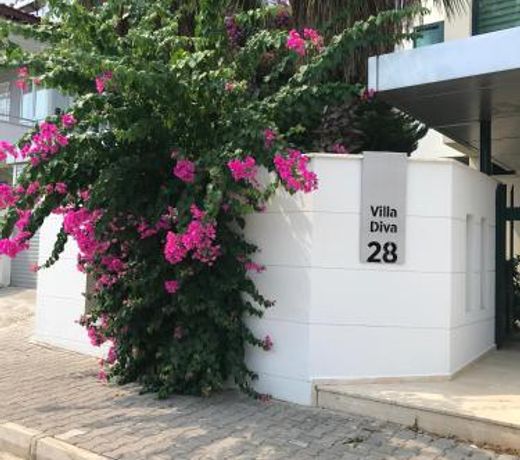 Villa Diva