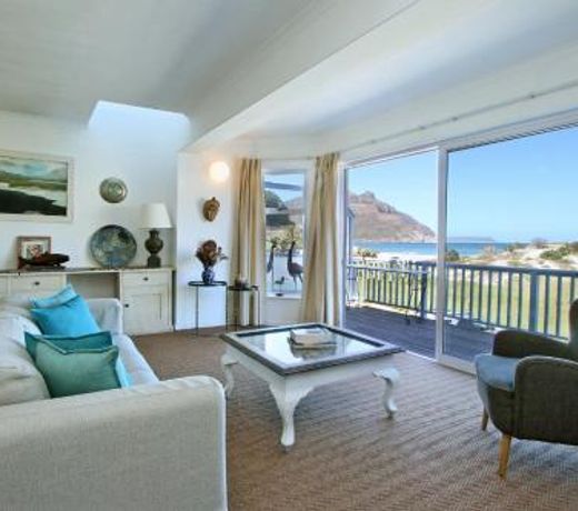 6 Jamaica Beach