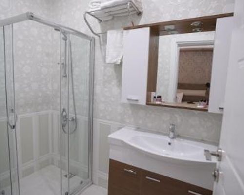 Florya House Hotel - Бакыркёй - фото 9