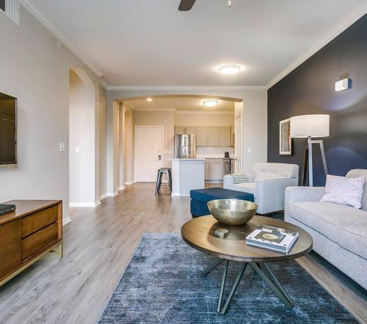Serene 1BR w/ Pool + Gym in Historic West End