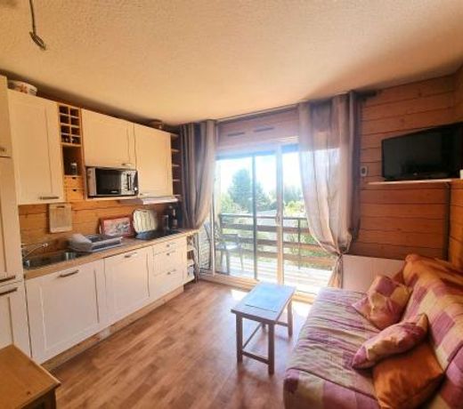 Studio Saint-Michel-de-Chaillol, 1 piÃ¨ce, 6 personnes - FR-1-393-66