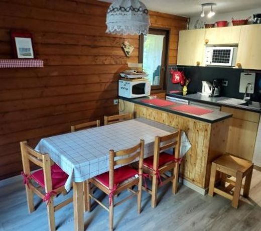 Appartement ChÃ¢tel, 3 piÃ¨ces, 6 personnes - FR-1-198-104