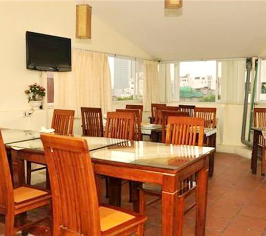 Sunflower Hotel & Travel
