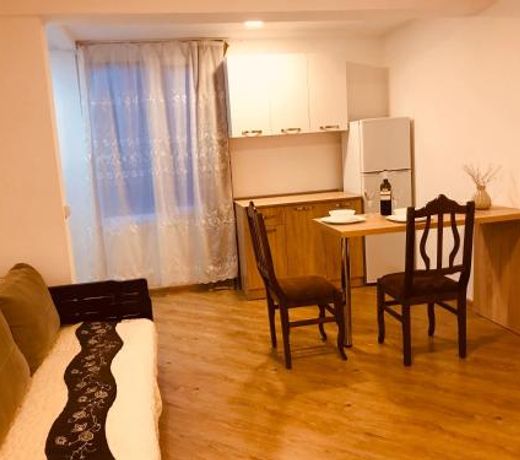 Guest House - Zviad & Natia