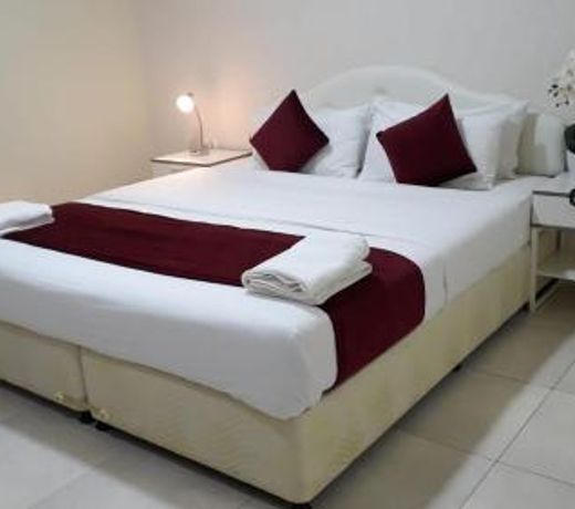 Al Jisr Hotel