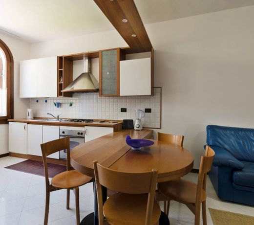 Murano Terrace Flat