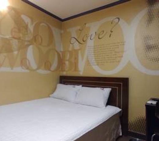 Mobel House Mini Hotel