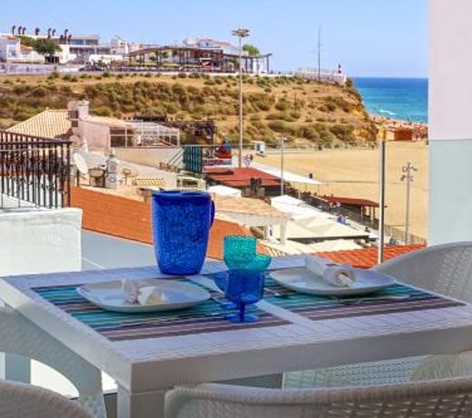 Casa Indigo- Perfect location & Sea View