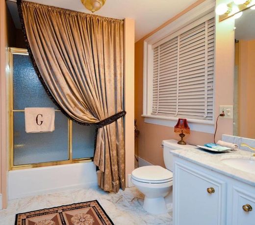 Choctaw Hall Bed & Breakfast