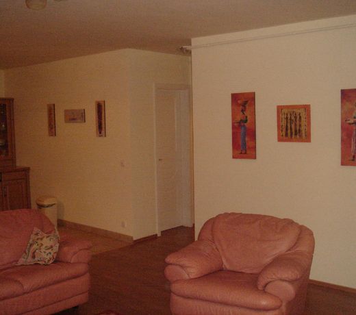 Blueberry apartment