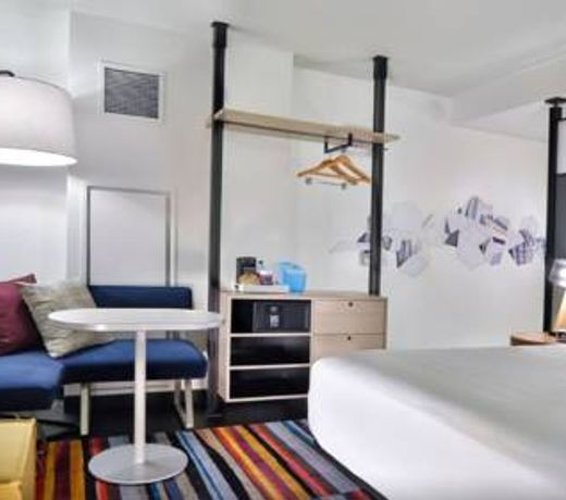 Aloft Chicago Mag Mile