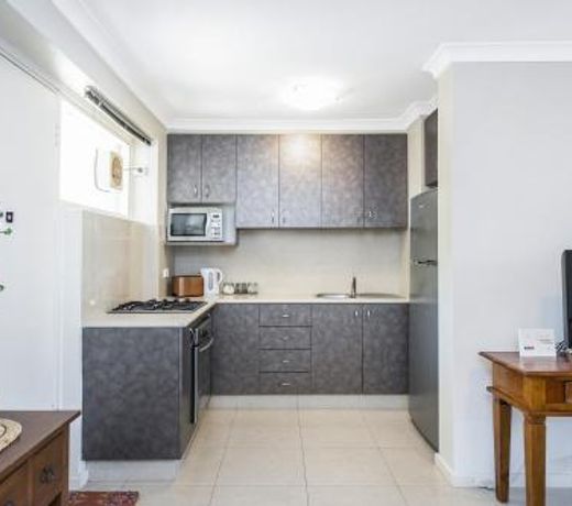 Studio 3 - ground floor Fremantle apartment