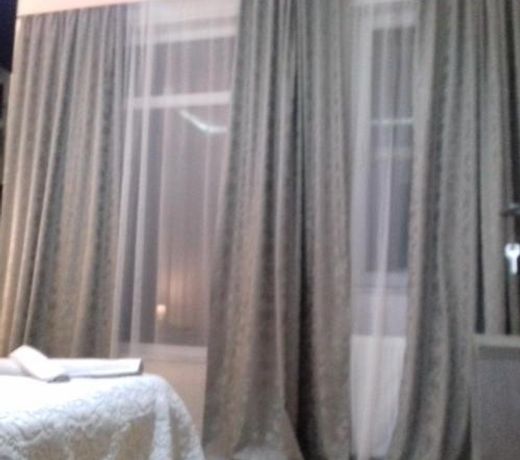 Makos Guest House