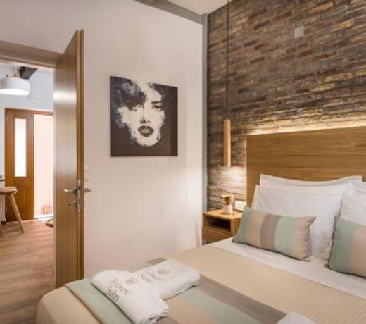 Evlimeni Suites