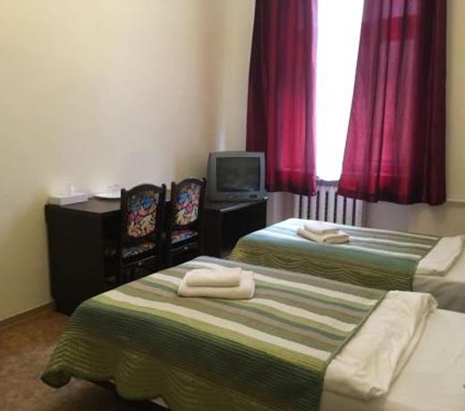Hostel Viktorija with Private Rooms