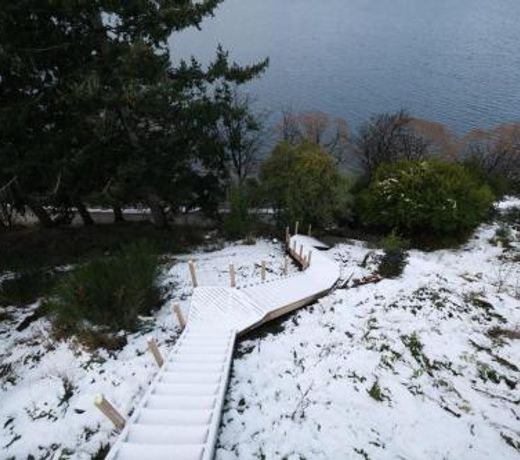 Queenstown Lakefront Dream
