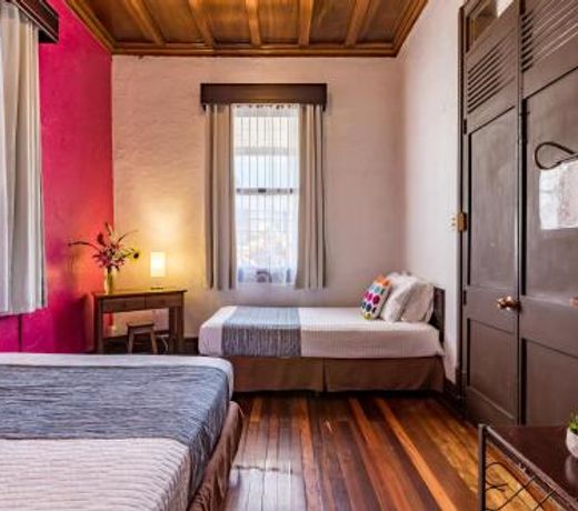 ALAJUELA CITY Hotel & Guest House