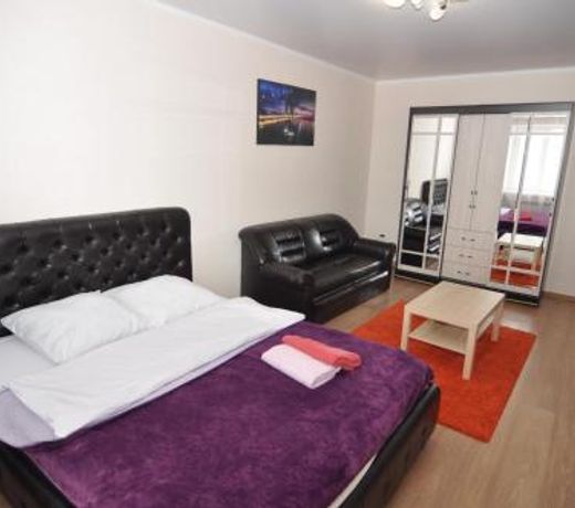 Apartamenty na Perekal'skogo 11 u reki Tuskar'