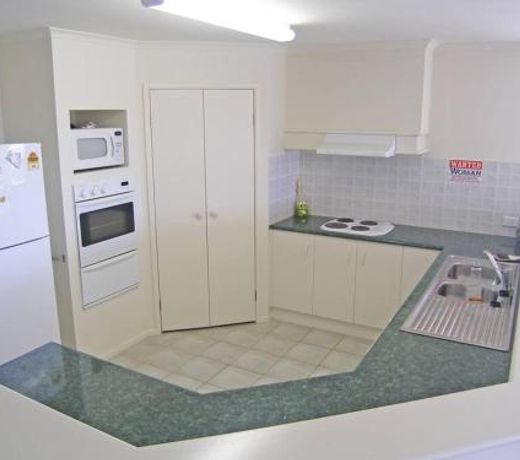 ORSO1O - Water View House