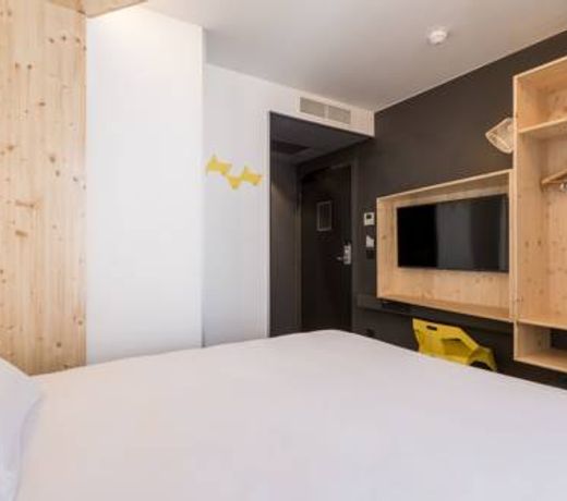 Urban Bivouac Hotel