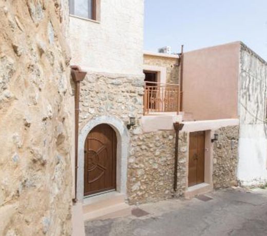 Nivritos Traditional Homes