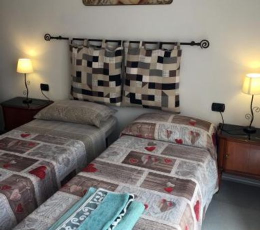 B&B Honey Rooms