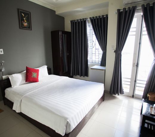 Hoang Trieu Hotel