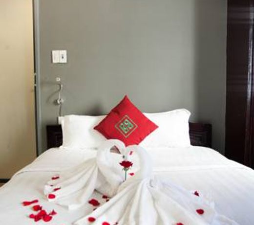 Hoang Trieu Hotel