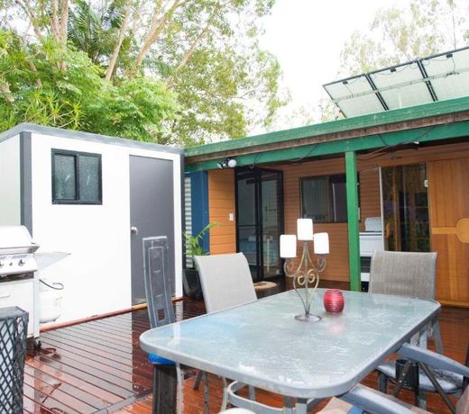 Nimbin waterfall retreat