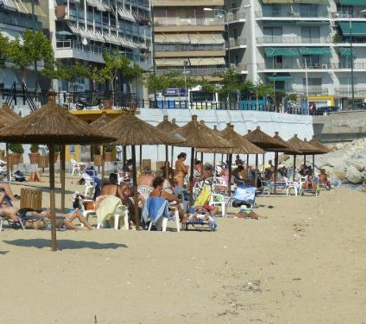 Cosy Seaside Apartment
